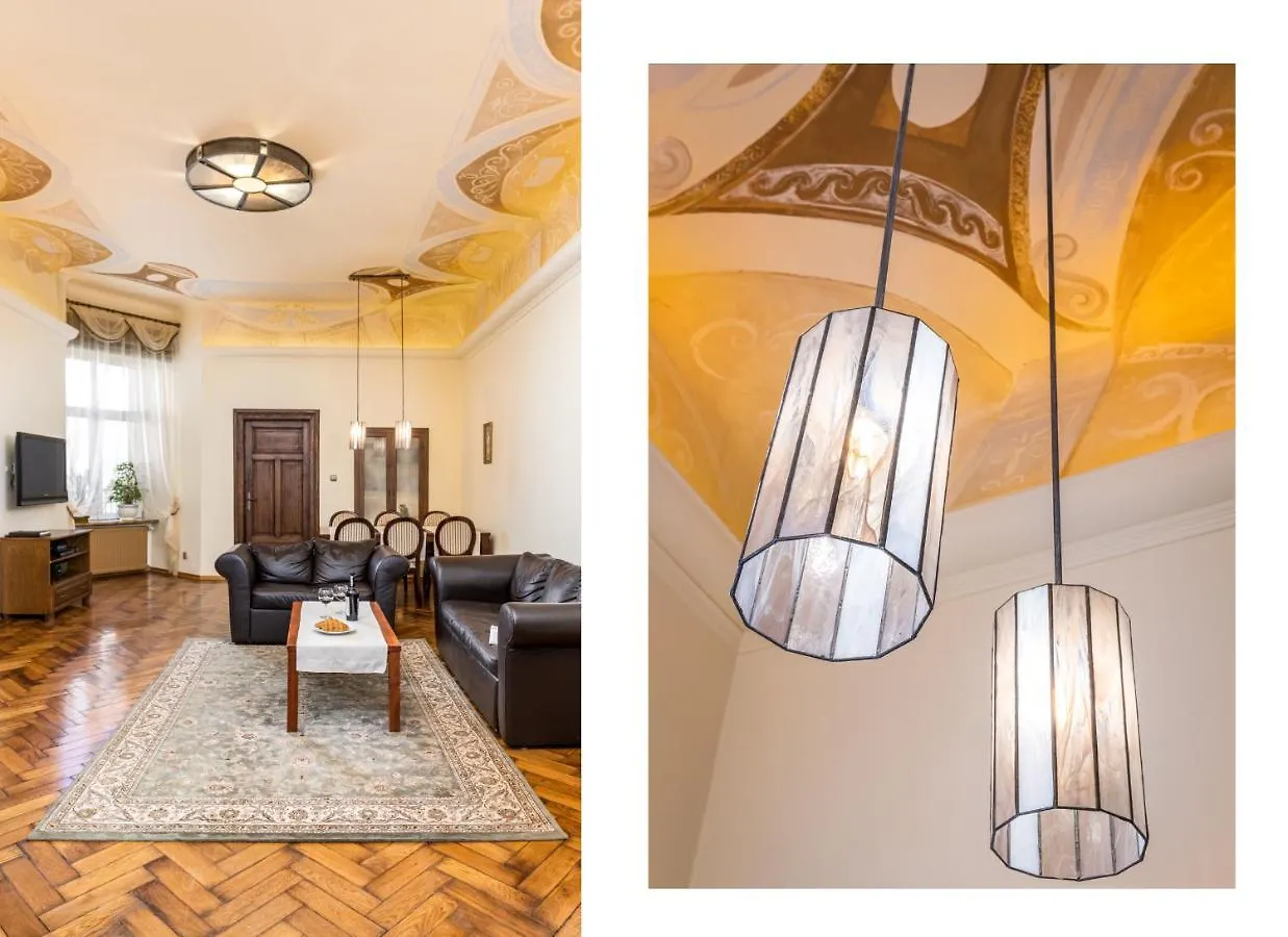 Best Location To Explore Krakow Spacious 105M2 0*,  Polsko